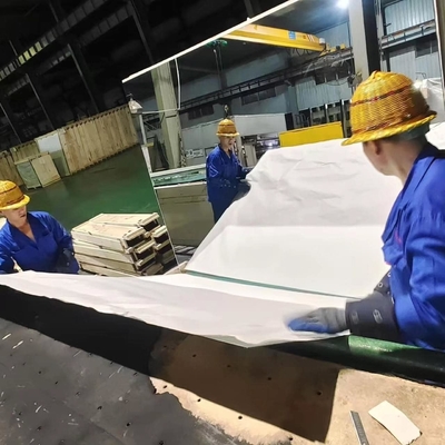3 mm Wandmontierte angepasste Aluminium Spiegel gehärtet Spiegelglas